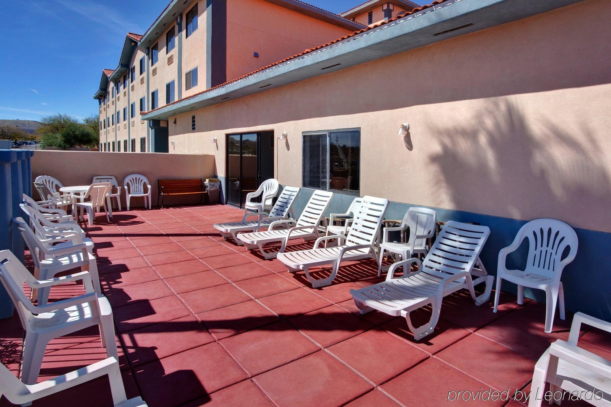 Vagabond Inn Executive Green Valley Εξωτερικό φωτογραφία